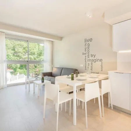 Daro Apartment *